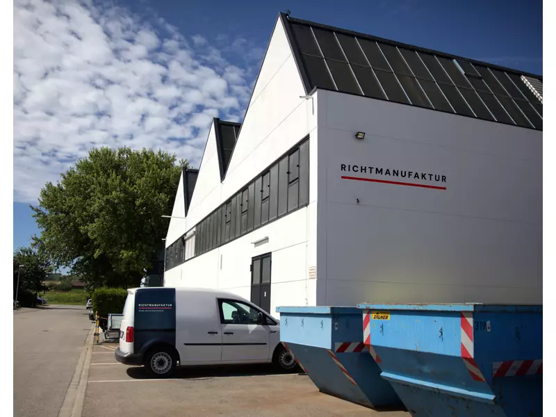 20250225 Gebäude Richtmanufaktur - Google.webp